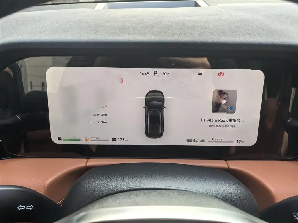 Thumbnail 8